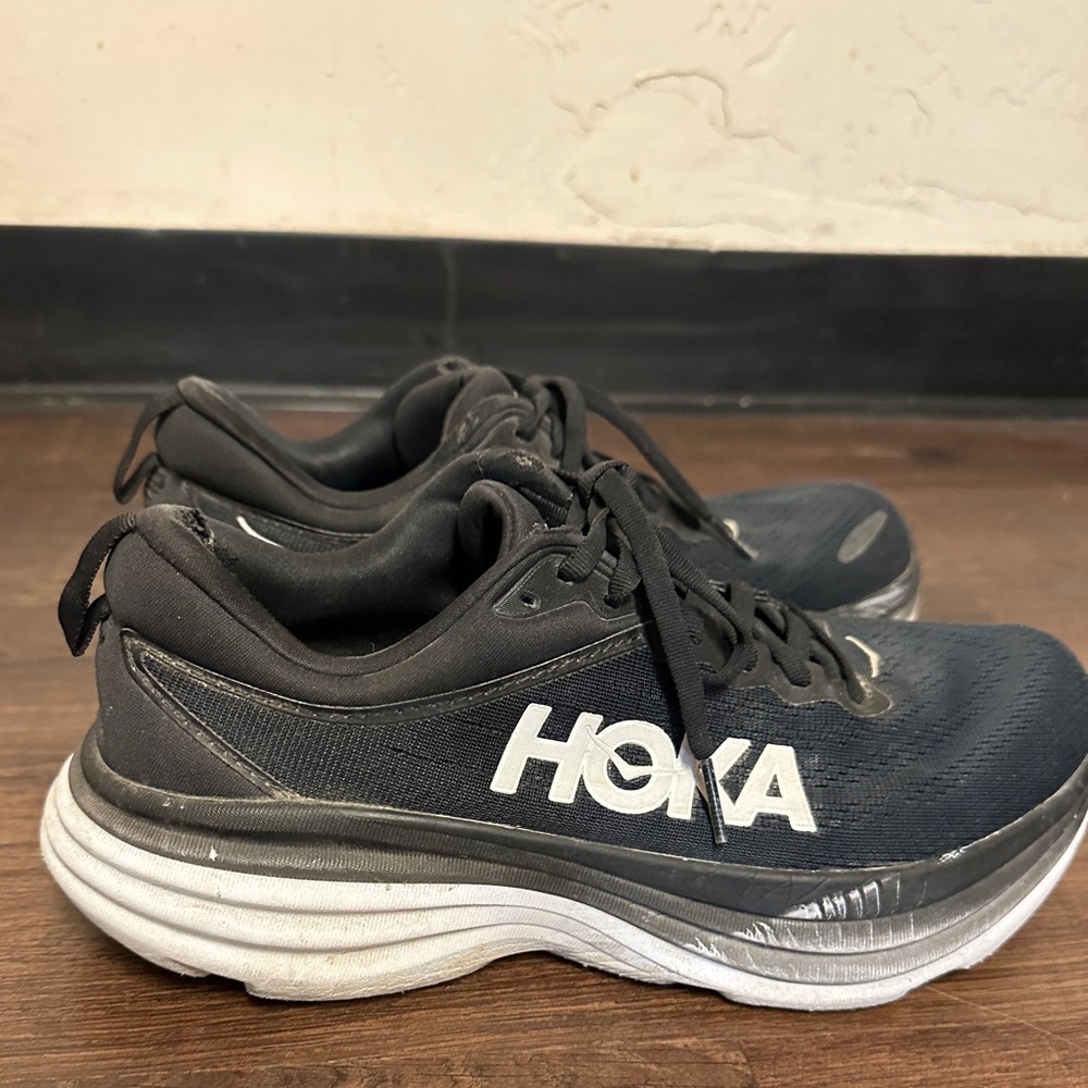 Gently used Hoka Bondi 8 size 8.5